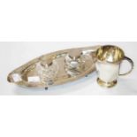 A BOAT-SHAPED SILVER INK STAND by Walker and Hall Sheffield 1902,