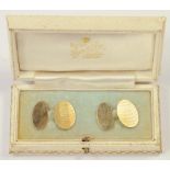 A PAIR OF 9CT GOLD CUFFLINKS, BIRMINGHAM 1964, 5.2G