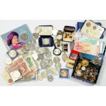 MISCELLANEOUS COSTUME JEWELLERY, WATCHES, A SILVER GILT MASONIC JEWEL, BASE METAL COINS, DECIMAL