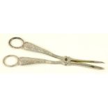 A PAIR OF VICTORIAN SILVER BEADED AND ENGRAVED GRAPE SHEARS, CRESTED, LONDON 1865, 3OZS