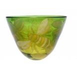 A STUDIO GLASS GREEN AND YELLOW FLASHED AND ENGRAVED BOWL, LATE 20TH/EARLY 21ST CENTURY with insects