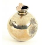 A VICTORIAN SILVER GRENADE CIGAR LIGHTER, 5CM H, LONDON 1888