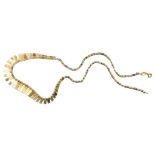 A 9CT THREE COLOUR GOLD FRINGE NECKLACE, 7.2G