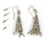 A PAIR OF INDIAN ROSE DIAMOND FRINGED EARRINGS (ELEMENTS DETACHED), 11G GROSS