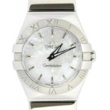 AN OMEGA STAINLESS STEEL QUARTZ CONSTELLATION WRISTWATCH, WITH MOTHER OF PEARL DIAL, MAKER'S