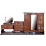 A WARING & GILLOW LTD OAK THREE PIECE BEDROOM SUITE WITH BRASS DROP HANDLES, WARDROBE 189CM W, EARLY