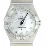 AN OMEGA DIAMOND SET STAINLESS STEEL QUARTZ CONSTELLATION WRISTWATCH, WITH MOTHER OF PEARL DIAL,