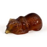 A LALIQUE AMBER GLASS MODEL OF A BEAR, 10CM L, ENGRAVED MARK