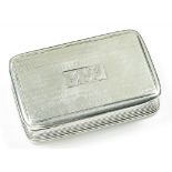 A WILLIAM IV SILVER SNUFF BOX, 7CM W, BIRMINGHAM 1832, 2OZS