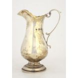 AN EDWARD VII SILVER BALUSTER CREAM JUG, 12.5CM H, LONDON 1905, 4OZS