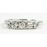 A DIAMOND FIVE STONE RING WITH OLD CUT DIAMONDS IN WHITE GOLD, 2.8G GROSS