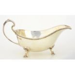 AN ELIZABETH II SILVER SAUCE BOAT, 15.5CM L, SHEFFIELD 1985, 5OZS