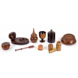 A SMALL COLLECTION OF TREEN, LATE 19TH C AND LATER