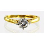 A DIAMOND SOLITAIRE RING IN 18CT GOLD, LONDON 1979, 2.8G