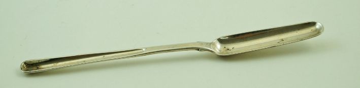 A George III silver marrow scoop,