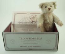 A modern limited edition Steiff teddy bear "Teddy Rose" 1484/8000,