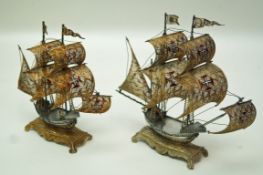 A graduated pair of Portuguese silver gilt filigree boats, 833 standard mark for Gondomar,