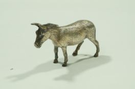 A silver model of a mule, by A.E.Jones, Birmingham 1971, 10.5 cm long, 7.