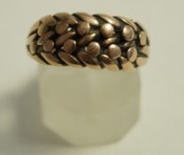 A 9 carat gold ring, finger size P1/2,