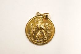 A 9 carat gold St Christopher pendant, hallmarks for Birmingham 1966, 4.