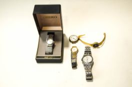 Seiko 5, a lady's stainless steel bracelet watch, with day and date,