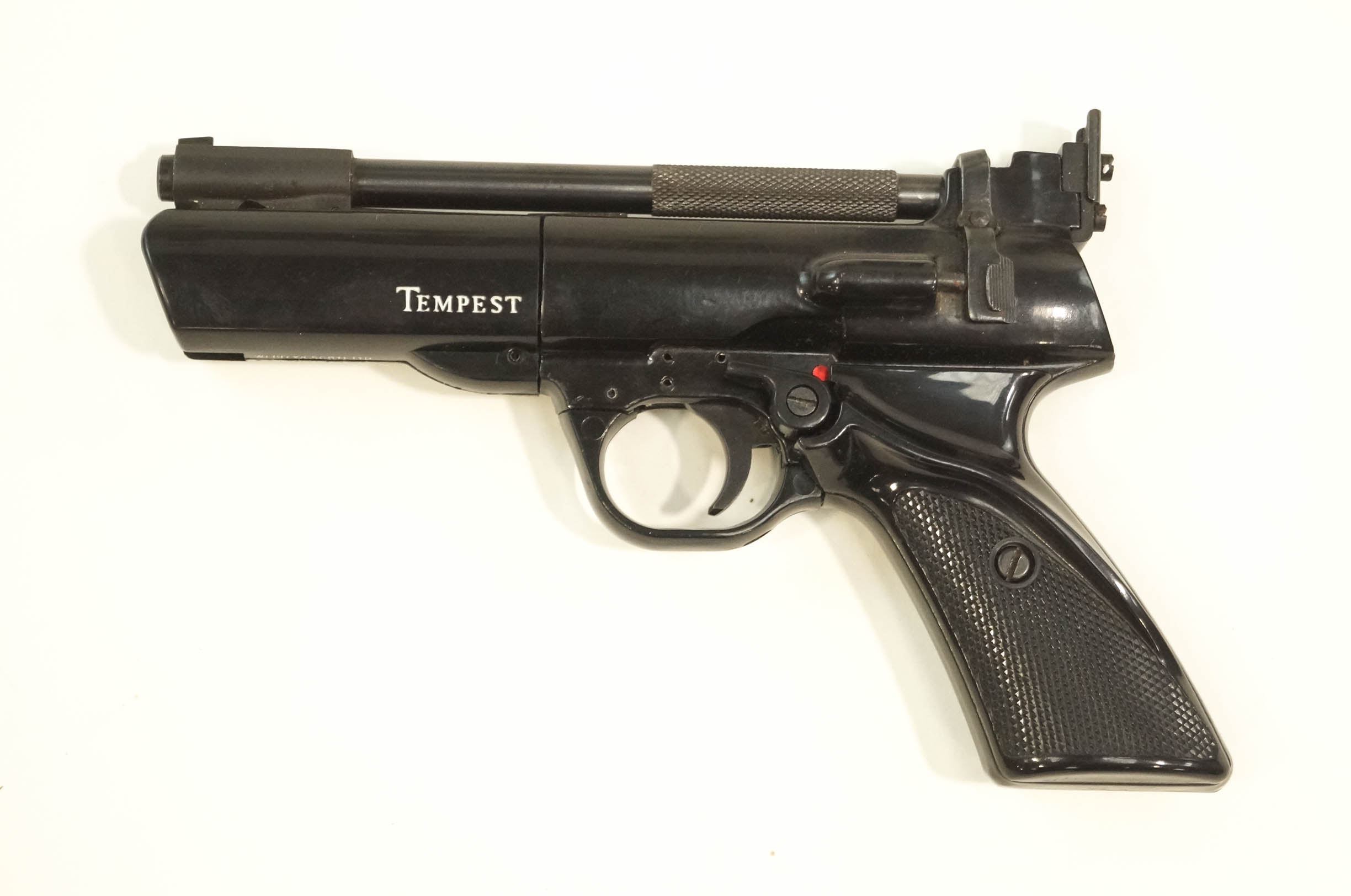 A Webley air pistol with a set of knock-down targets - Image 3 of 3