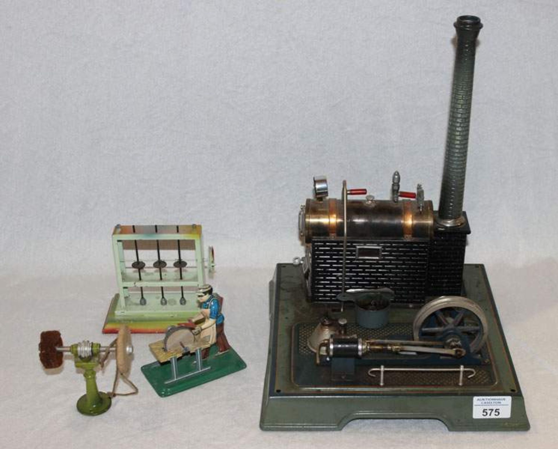 Dampfmaschine Märklin, liegender Kessel, D 5 cm, abnehmbarer Schornstein, Dampfabsperrhahn,