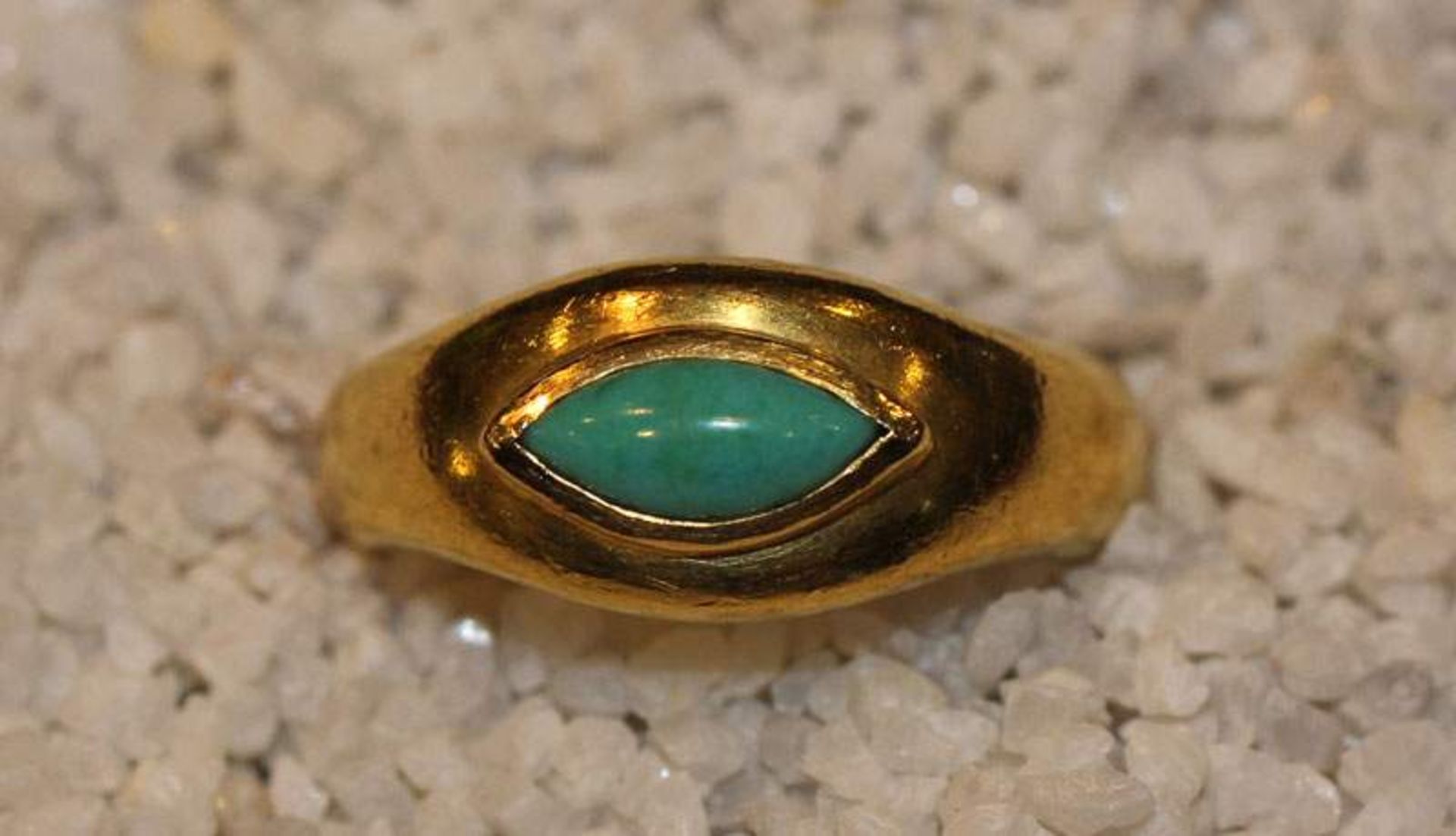 900 Gelbgold Ring mit Türkis, 11,8 gr., Gr. 50