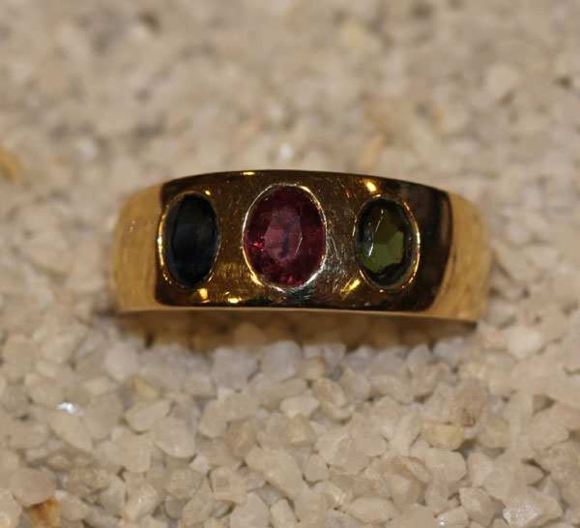 18 k Gelbgold Ring mit Farbsteinen, 9,8 gr., Gr. 57