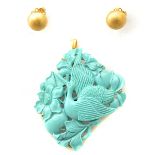 Asian Turquoise, Yellow Gold Jewelry Suite. Including an carved turquoise segment depicting a