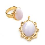 Lavender Jade, Yellow Gold Jewelry Suite. Including one oval lavender jadeite cabochon, 18k yellow