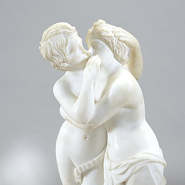 Italian Carrara Marble Figure of Lovers, on black marble base - Image 2 of 4