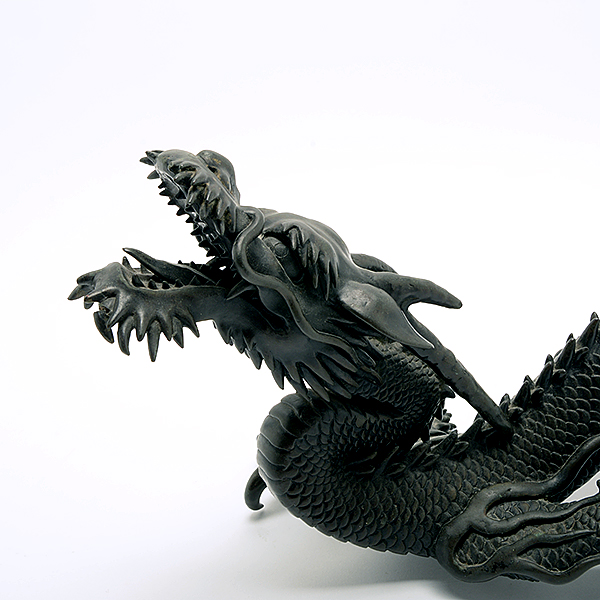 A Japanese Bronze Dragon The sinuous three-clawed dragon shown with an open mouth issuing a - Image 9 of 10