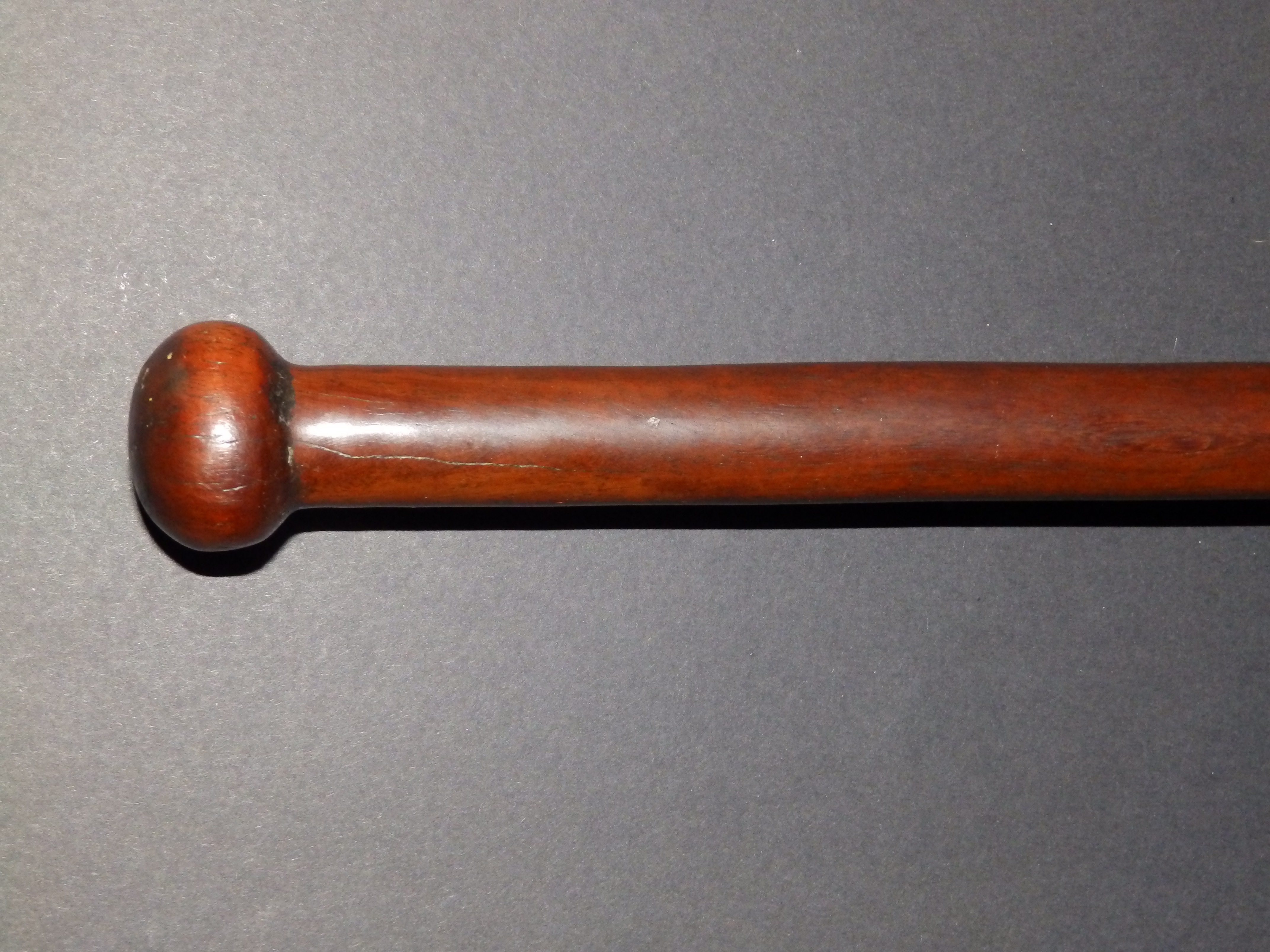 An antique South Seas Vanuatu wooden club, having mushroom finial above two nodule projections , - Image 4 of 4