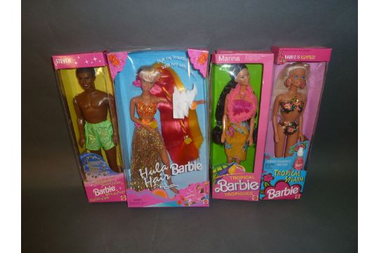 Kustlijn Op risico Wijden 4 boxed Barbie dolls: Sparkle Beach Steven, Hula Hair Barbie, Marina  Tropical Barbie, Tropical Sp
