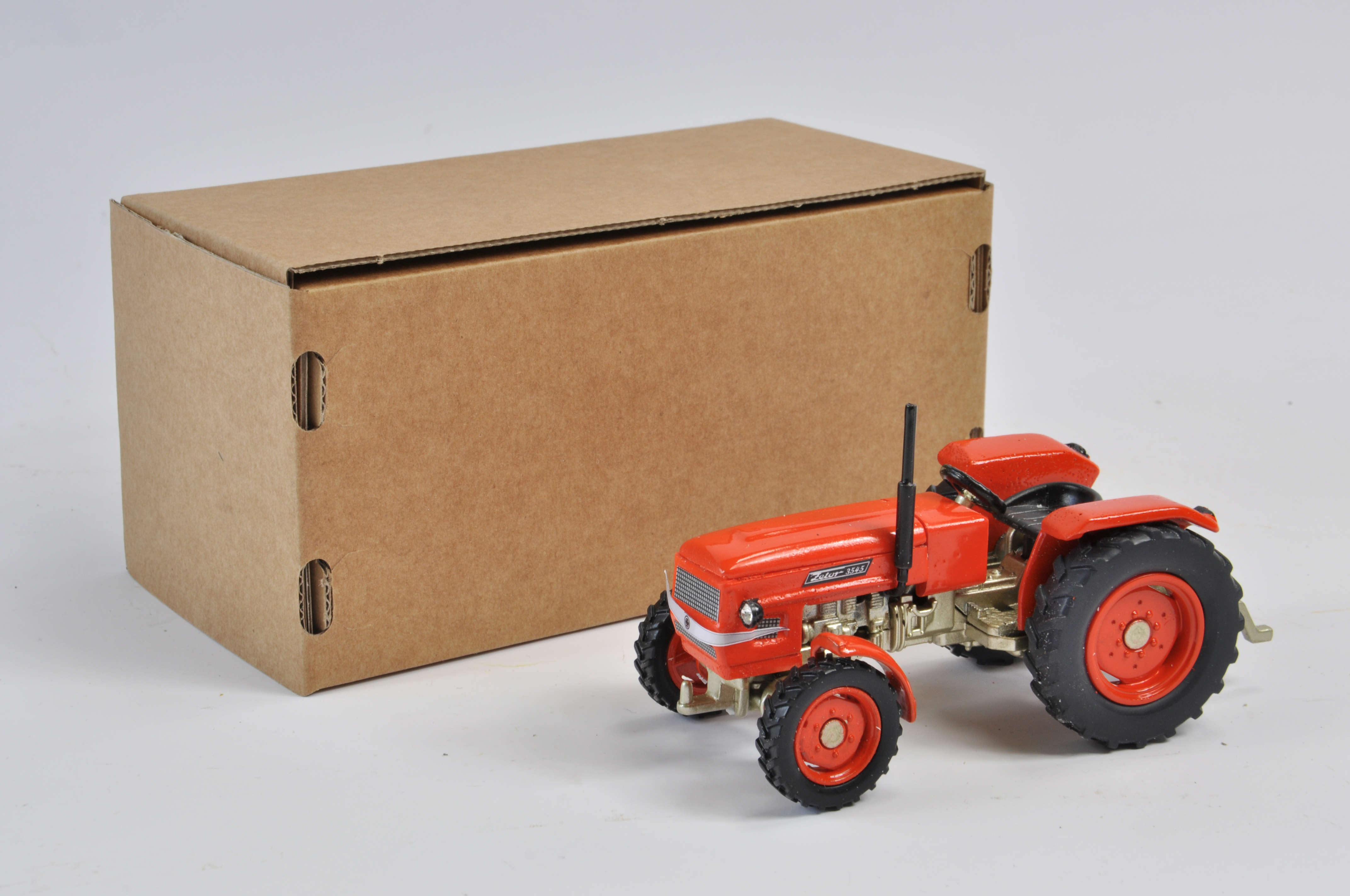 Scarce Custom Built 1/32 Zetor 3545 Tractor. E.