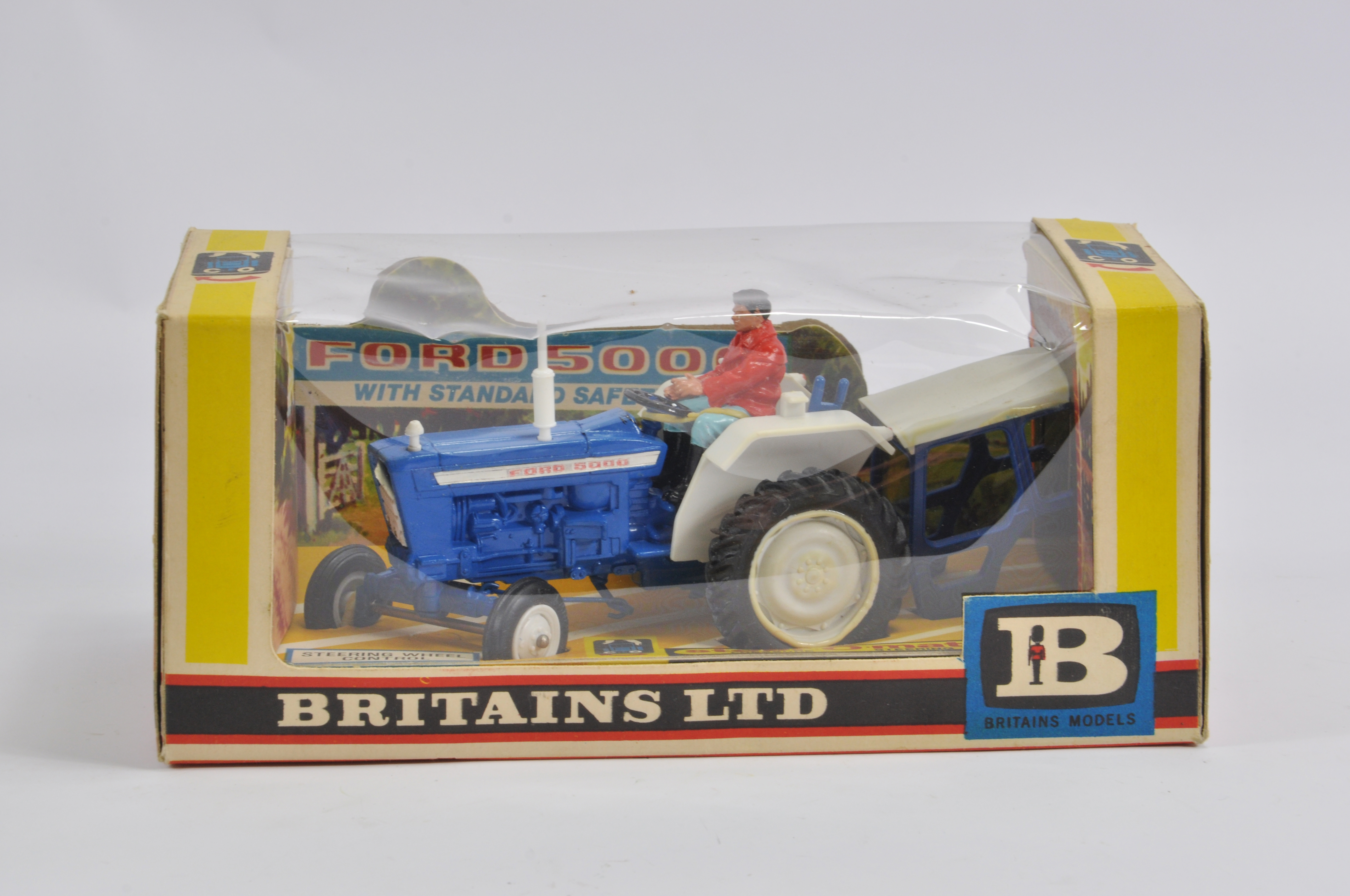 Britains 1/32 No. 9527 Ford 5000 Tractor. Excellent Example is M in VG to E Box.