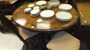 An Victorian oval burr walnut loo table,