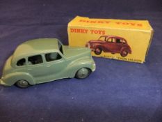 A Dinky Austin Devon Saloon (152) (boxed)