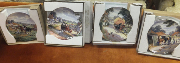 Four boxes of approx 60 collector's plates and nine trinket boxes - Image 3 of 9