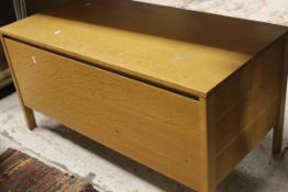A Meredew Furniture oak lift top box,