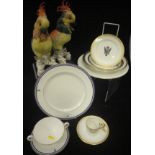 A collection of Aynsley porcelain "Elizabeth" table wares with gilt rims,