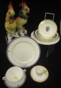 A collection of Aynsley porcelain "Elizabeth" table wares with gilt rims,