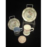 A pair of 19th Century Spode shallow dishes with octagonal rims,