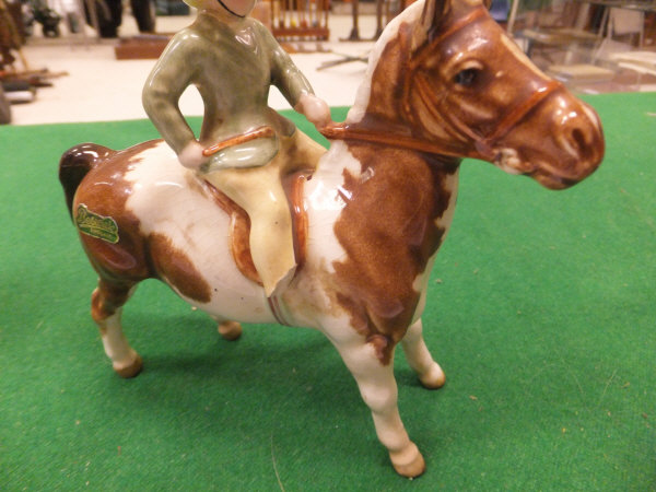A Beswick figure of girl up on pony and various other figures on ponies and porcelain hunting - Image 2 of 19