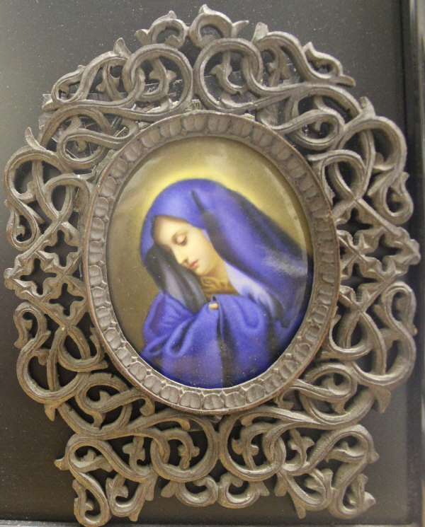 LATE 19TH CENTURY BERLIN KPM porcelain plaque decorated with the Mater Dolorosa after the original