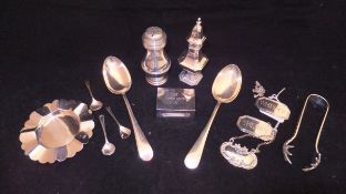 A collection of silver wares to include a pounce pot of baluster form (London, 1836),