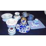 A collection of porcelain,