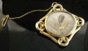 A Victorian yellow metal Mourning Brooch