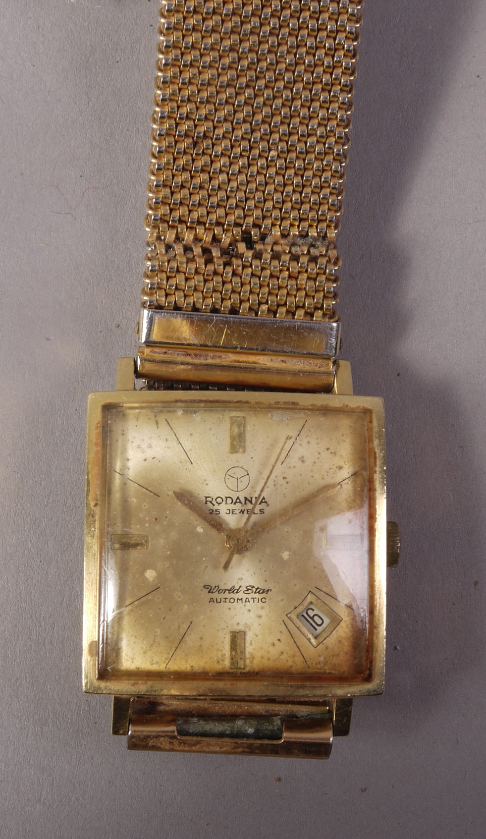 A gentleman's wristwatch by Rodania c1967 in an 18ct gold case,